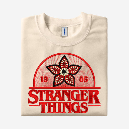STRANGER THINGS V3 - CAMISETA