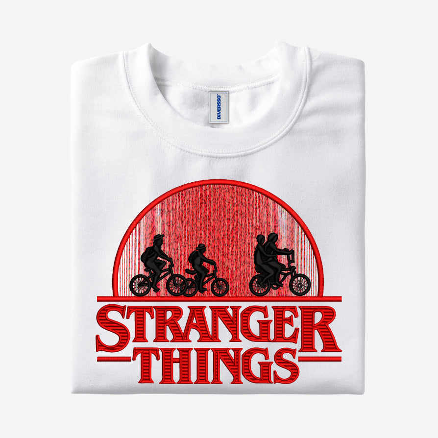 STRANGER THINGS - CAMISETA