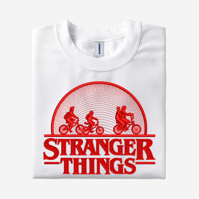 STRANGER THINGS - CAMISETA