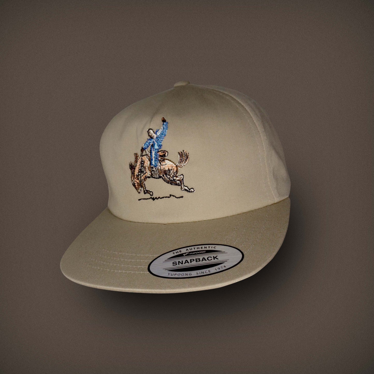 NADIE SABE - BAD BUNNY - GORRA YUPOONG CLASSICS LIGHTLY